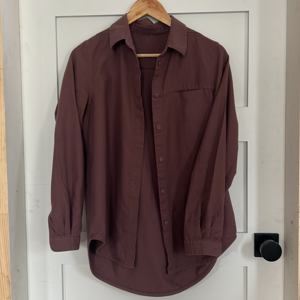 Lululemon | Button Down Shirt “Full Day Ahead” Size 4